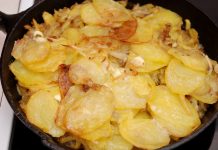 Patate mpacchiuse, contorno calabrese a base di patate e cipolle