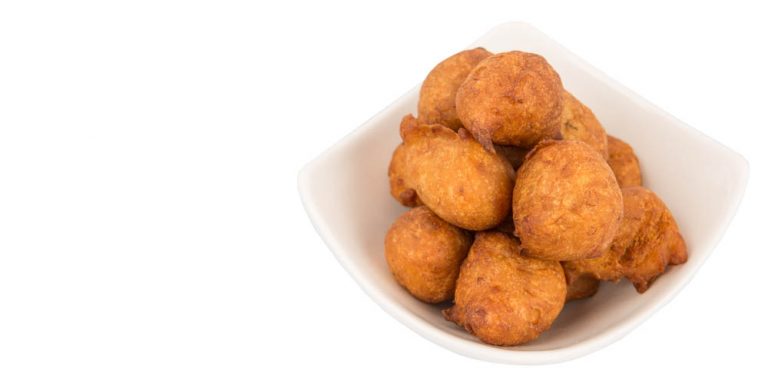 Crispelle con acciughe, sfiziose frittelline salate calabresi Crispelle con acciughe, sfiziose frittelline salate calabresi